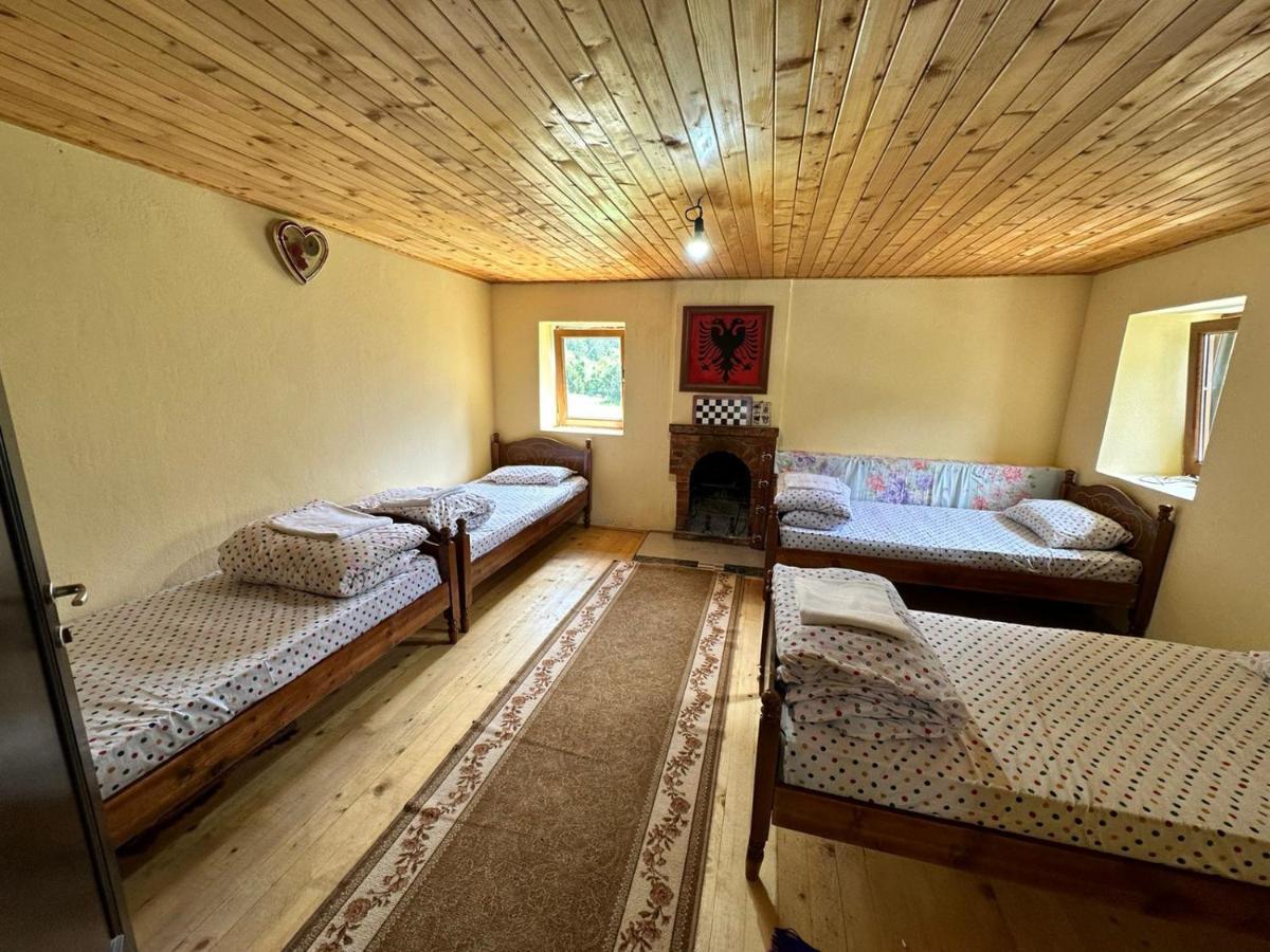 Kukaj *