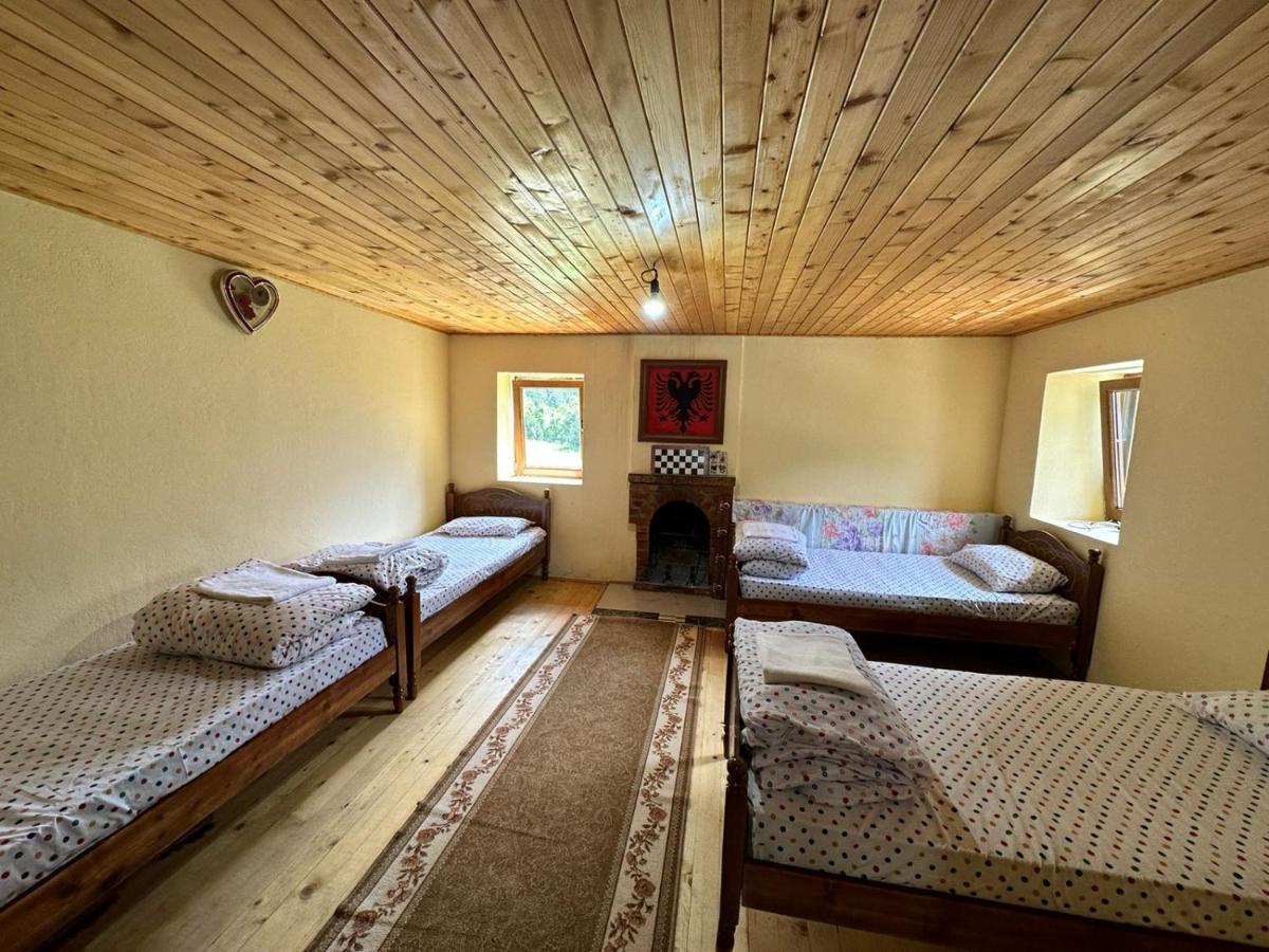 Hostel Kukaj